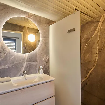 Strandparel Feriehus *