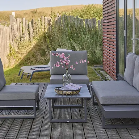 Strandparel Feriehus *